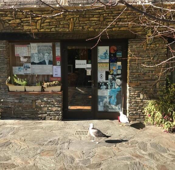 호텔 Hébergements à La Rive, Accueil Ouvert Tous Les Jours Jusqu à 20h00 Dernier Délai, Depuis 30 Ans ! R