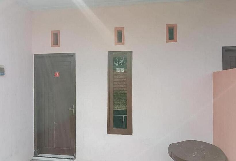 Hotel Kelapa Gading Homestay Syariah Redpartner