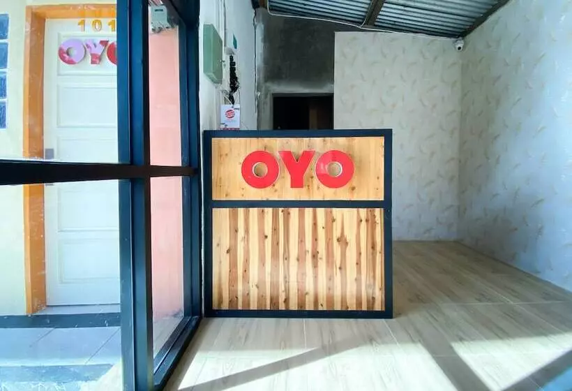 ホテル Oyo 2232 Kelapa Gading Residence