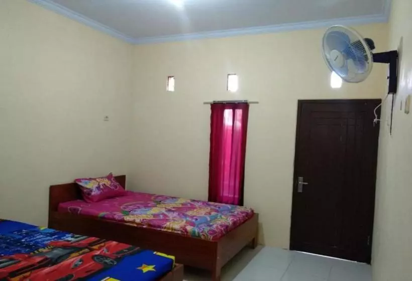 ホテル Kelapa Gading Homestay Syariah Redpartner
