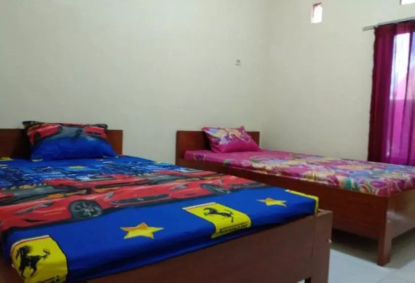 ホテル Kelapa Gading Homestay Syariah Redpartner