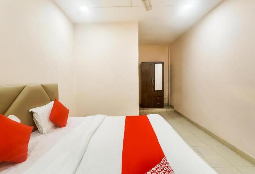 בית מלון כפרי Oyo 47091  Eagle