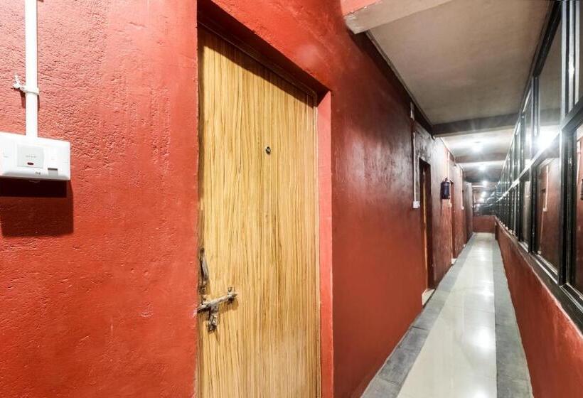 בית מלון כפרי Oyo 47091  Eagle