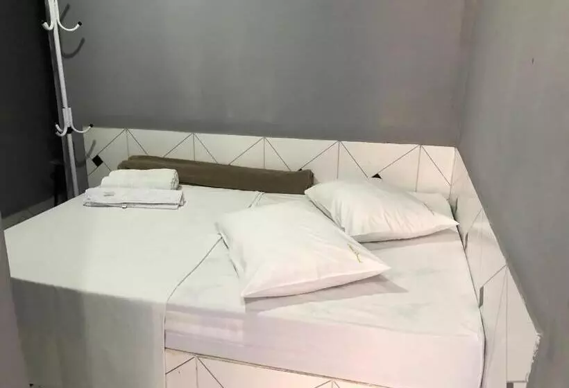 Majatalo Pousada Girassol