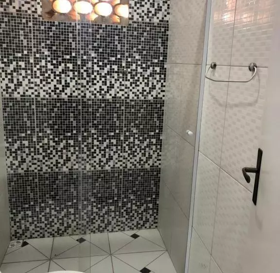 Majatalo Pousada Girassol