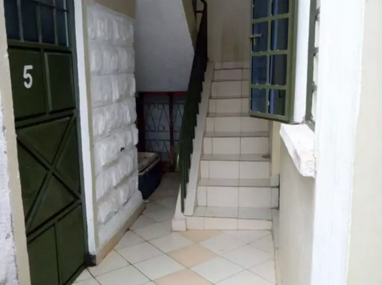 هتل Annabelle Guest House