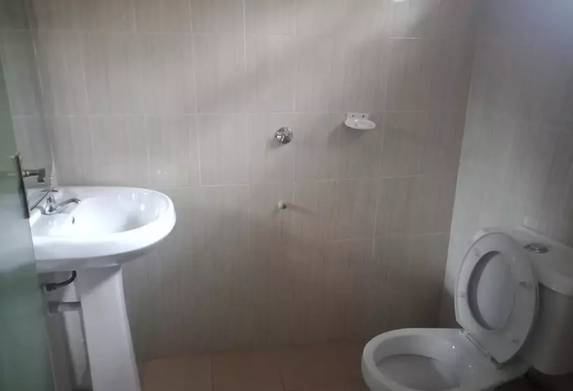 هتل Annabelle Guest House