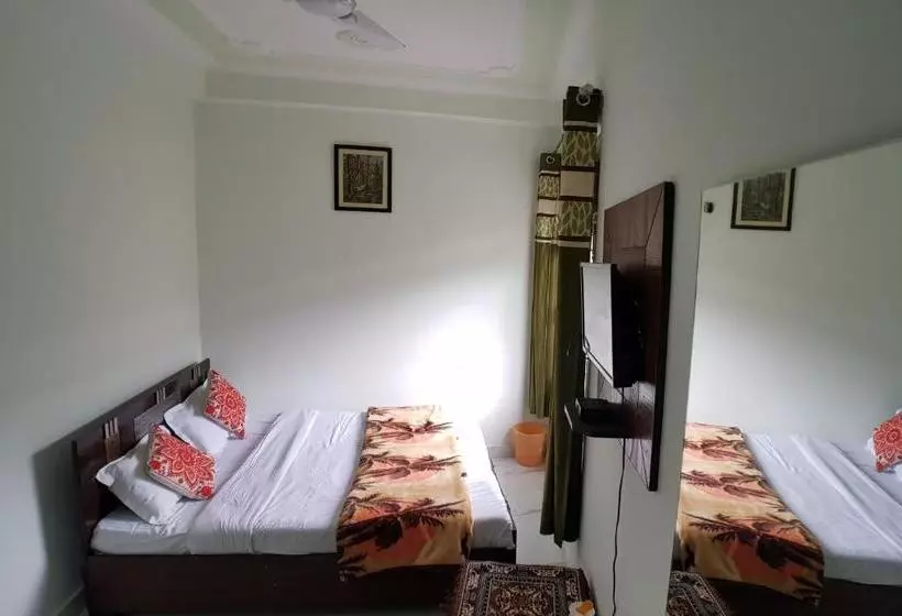 Majatalo Bahar Guest House