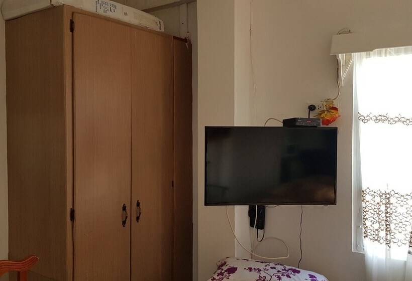 پانسیون Intercity Accommodations