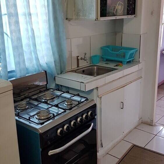 پانسیون Intercity Accommodations