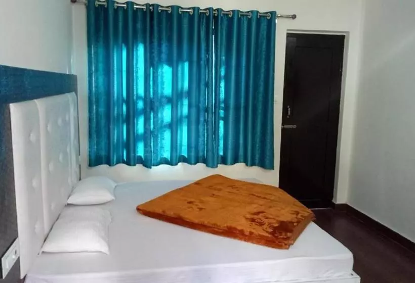 ペンション Jagdarshan Guest House