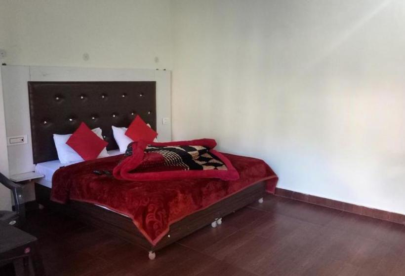 פנסיון Jagdarshan Guest House