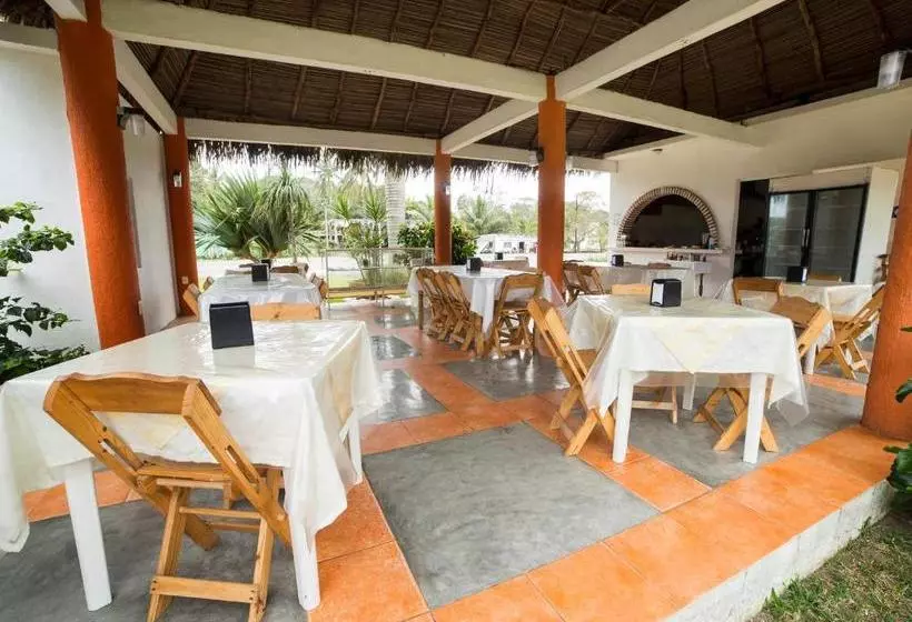 ホテル Y Restaurant Casa Del Mar