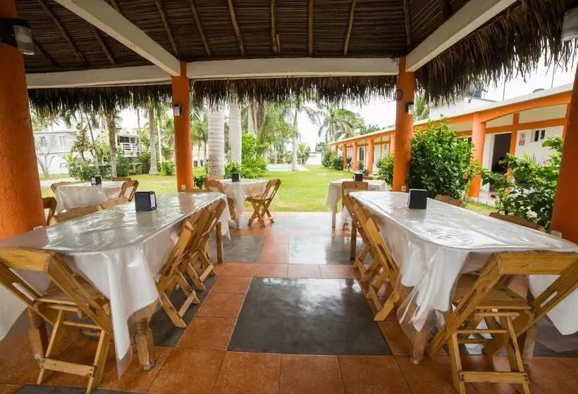 ホテル Y Restaurant Casa Del Mar