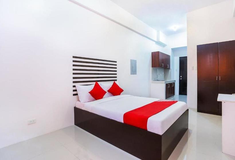 בית מלון כפרי Oyo 505 Jardin Suites