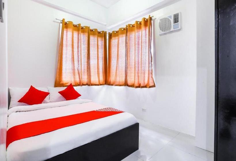 בית מלון כפרי Oyo 505 Jardin Suites