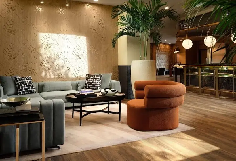 Burton House, Beverly Hills, A Tribute Portfolio Hotel