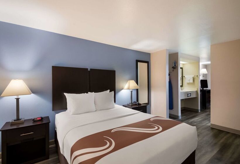 호텔 Quality Inn & Suites Round Rock