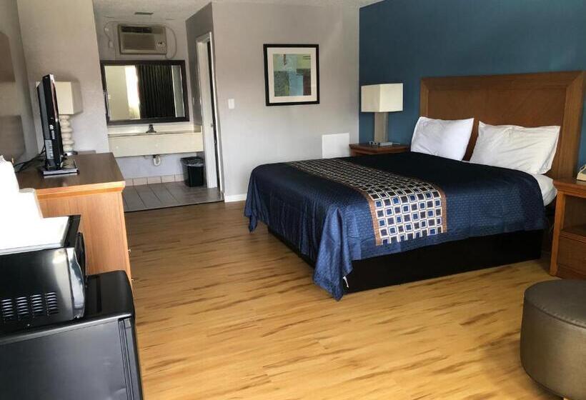 فندق Relax Inn Savannah