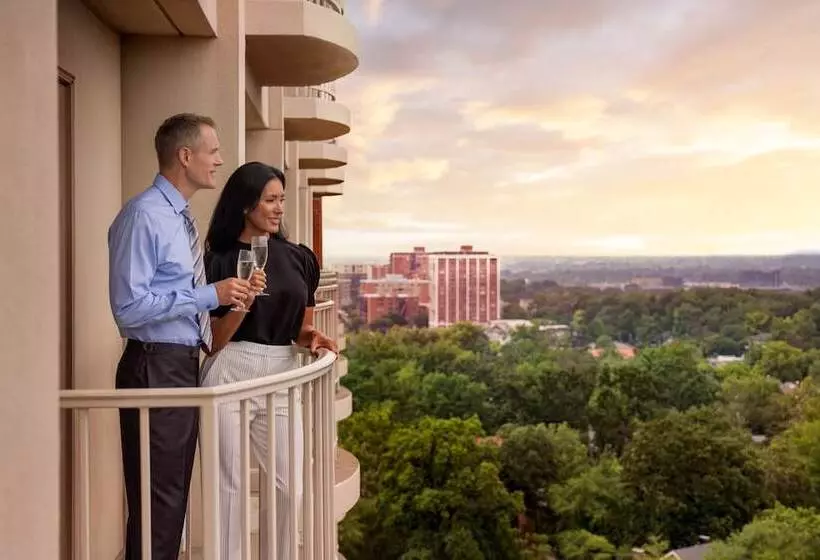 Отель The Ritzcarlton, St. Louis