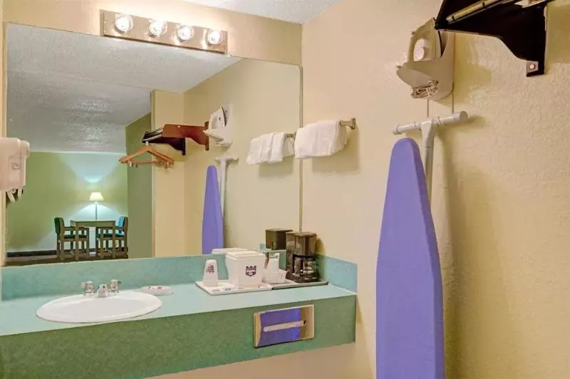 Отель White Rock Inn