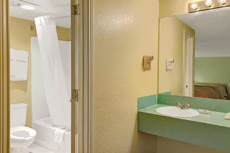 Отель White Rock Inn