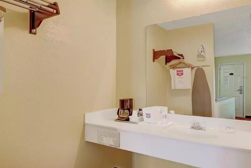 Отель White Rock Inn