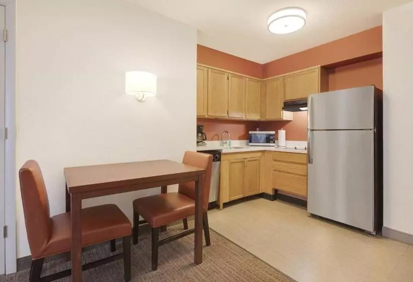 Residence Inn Indianapolis Airport