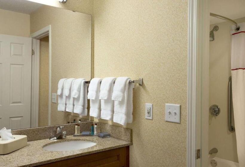 اقامتگاه Affordable Suites Of America Grand Rapids