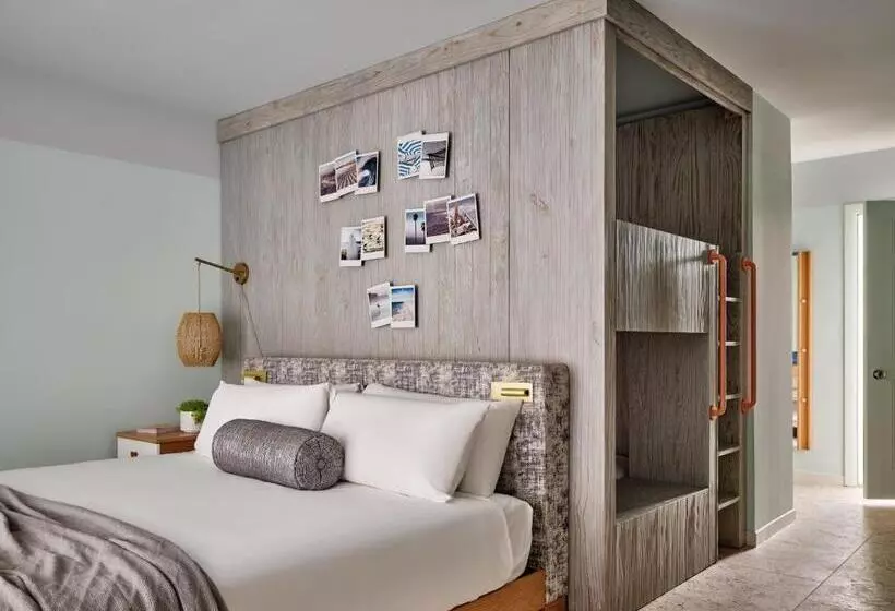 Riviera Beach Resort