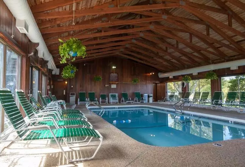 Riviera Beach Resort