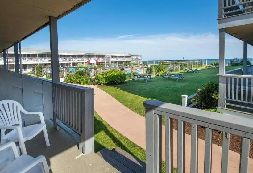 Riviera Beach Resort