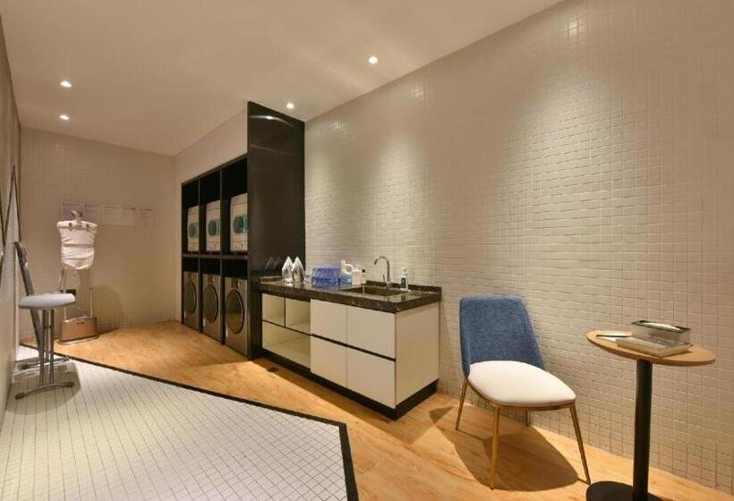 Atour Hotel Tianjin Binhai International Airport