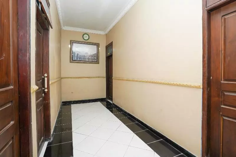 Hotelli Oyo 2092 Menara Sakti Sejahtera Syariah