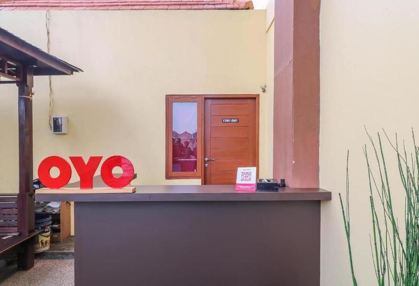 Hotel Dewi Uma House