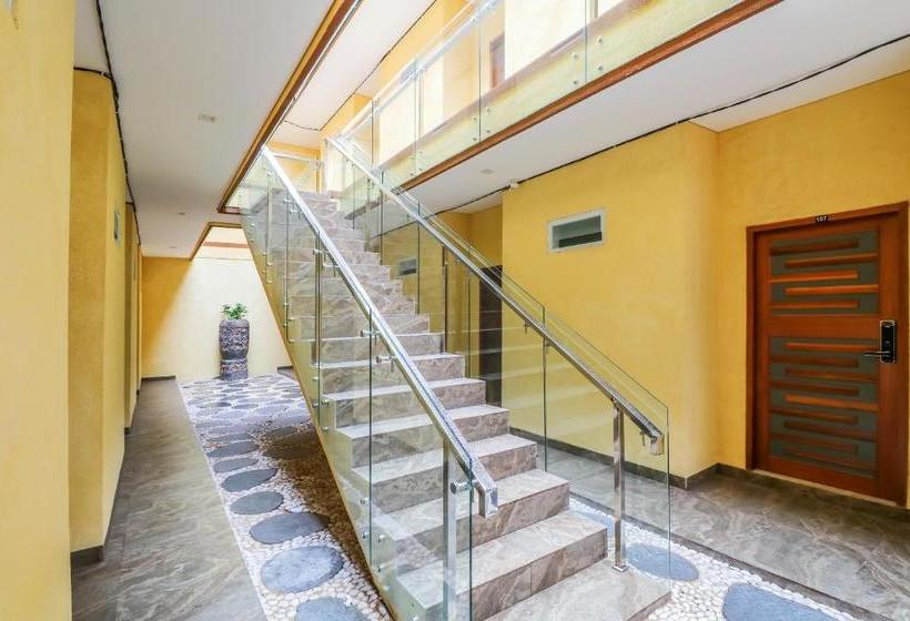 Hotel Dewi Uma House