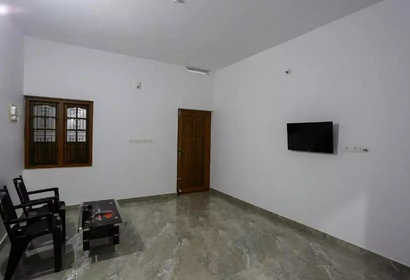 ホテル Oyo 65082 Al Ameen Residency