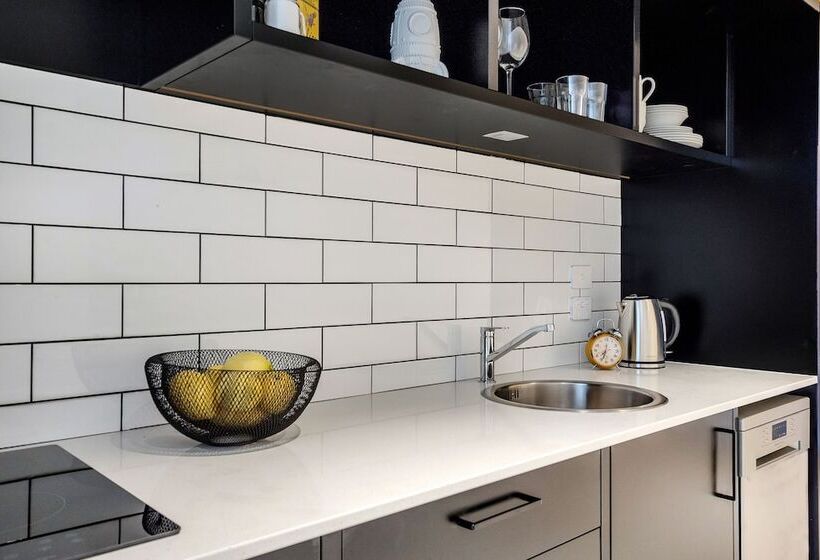 Hotel Roomie Apartment