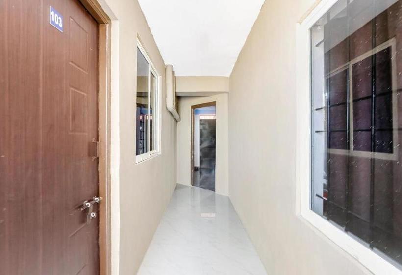 בית מלון כפרי Spot On 63059 Niha Residency