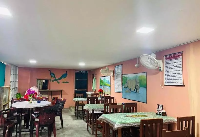 پانسیون Bhupusainik