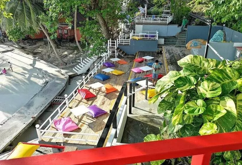 So Good Haad Rin Hostel