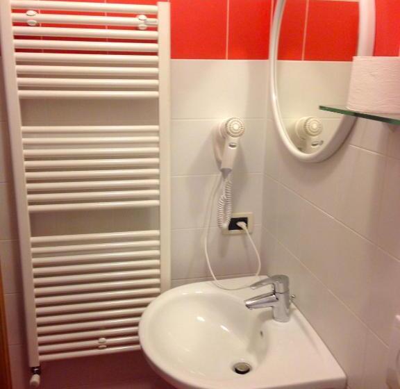 펜션 Rifugio Fedaia