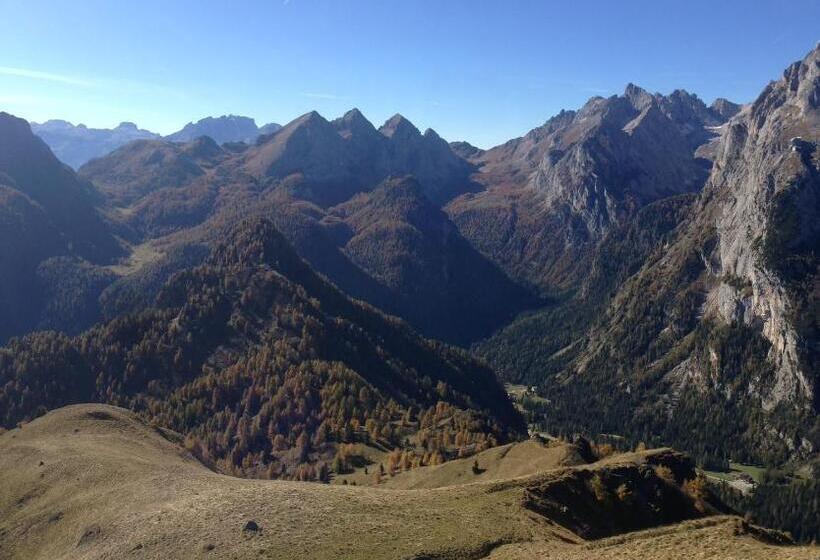 펜션 Rifugio Fedaia