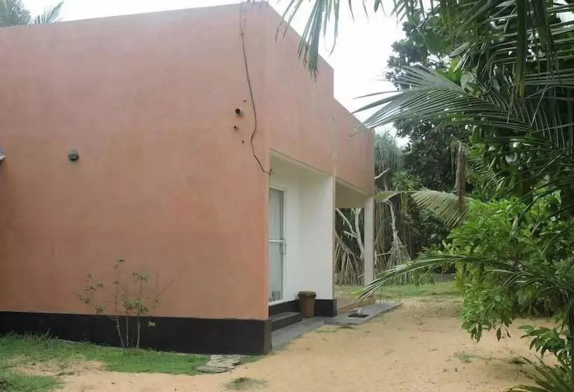 Akain Villa & Holiday Home