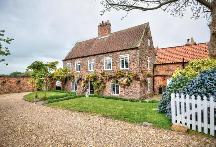 مبيت وإفطار Saltfleet Manor House