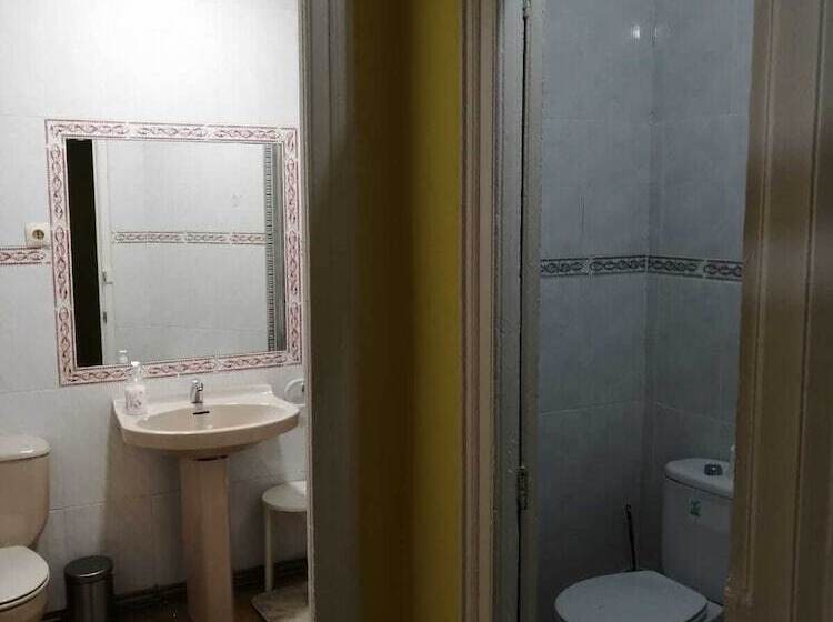 پانسیون Hospedaje Menendez Pelayo