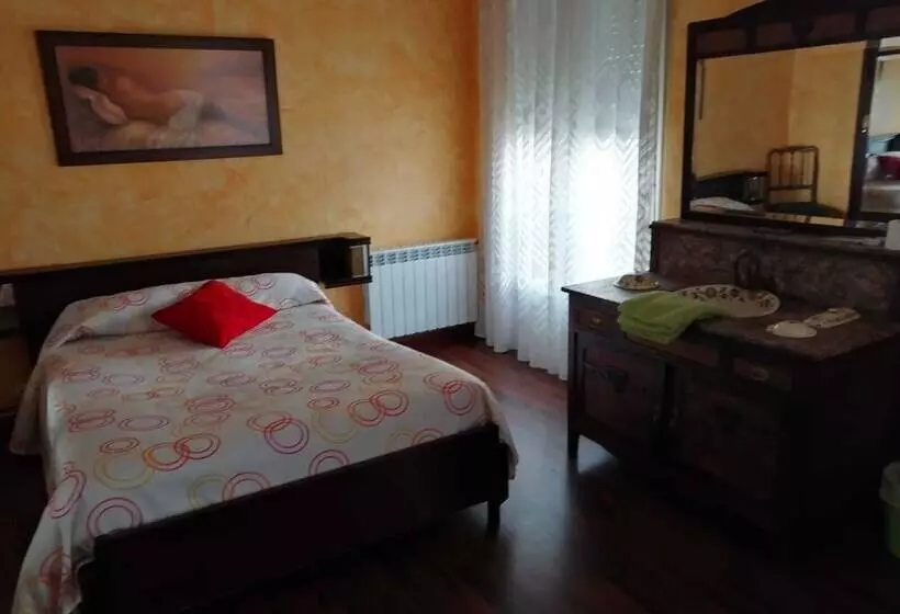 Majatalo Hospedaje Menendez Pelayo