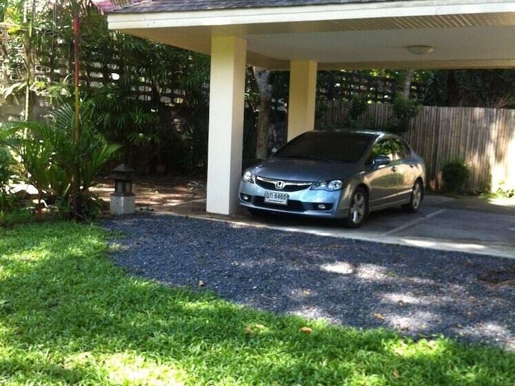 Phuchaofa Pool Villa