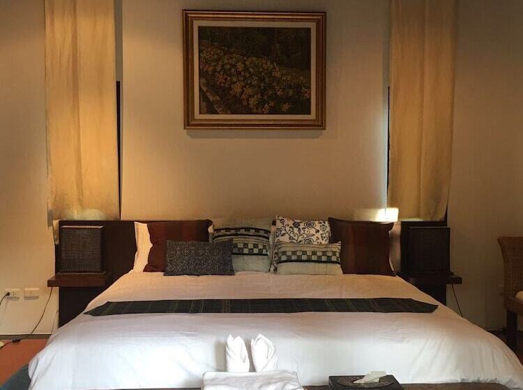 Phuchaofa Pool Villa