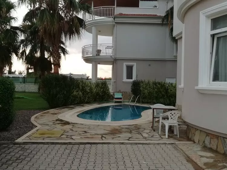 Star Villa
